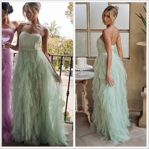 NWT SELFIE LESLIE Rori Tulle Cascade Maxi Gown Dress in Sage Sz L